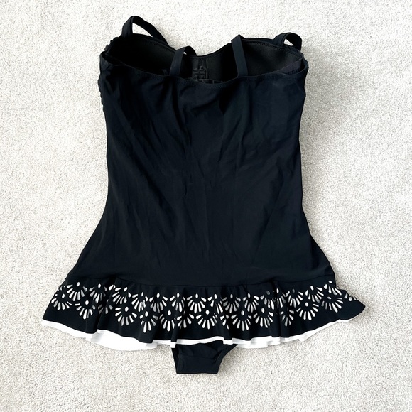 Profile by Gottex Tutti Frutti Underwire One Piece 14D - Picture 5 of 8